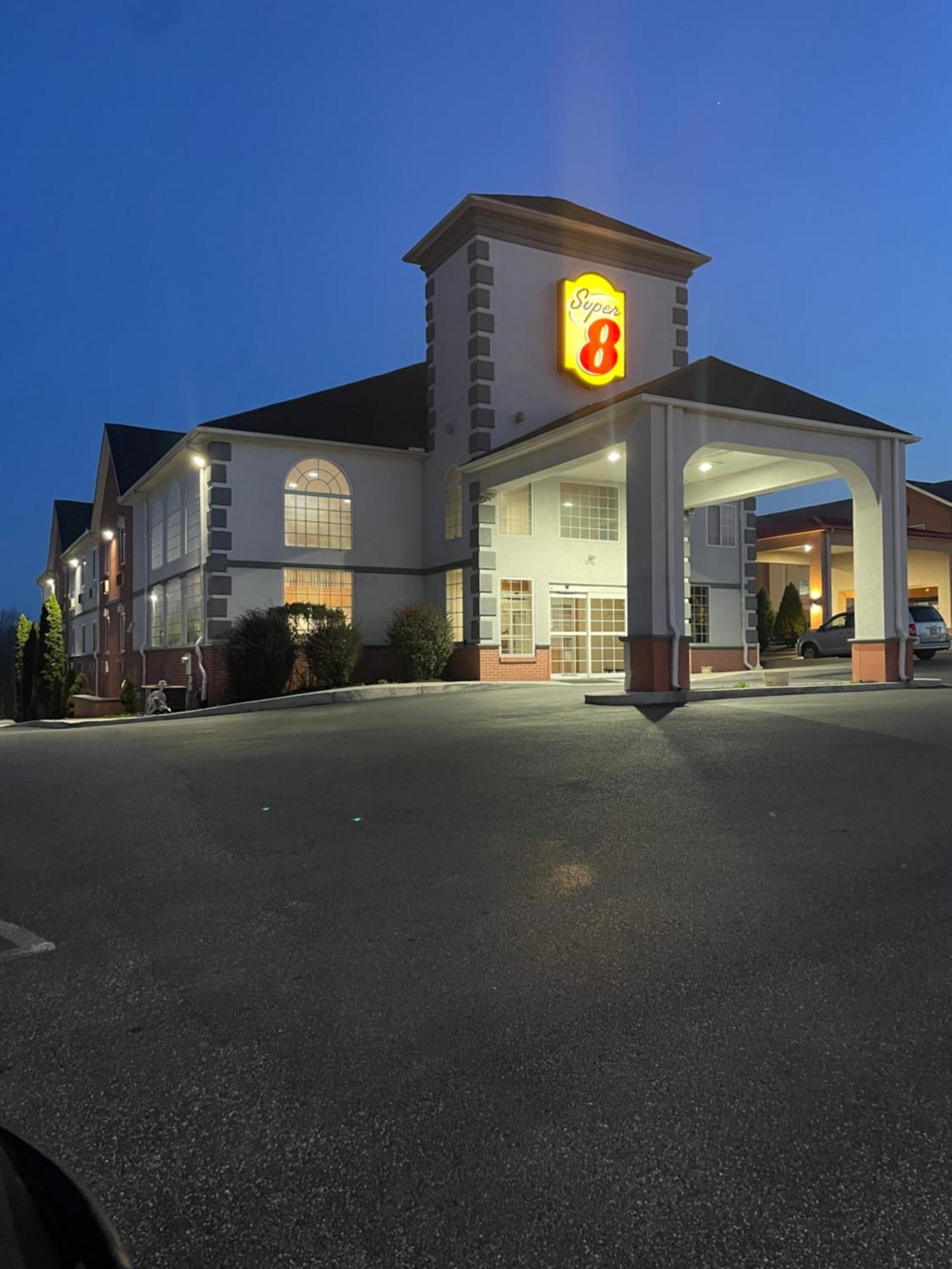 Super 8 By Wyndham Harrisburg Hershey North Kültér fotó